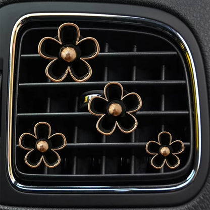 Car Outlet Vent Perfume Clips Conditioning Aromatherapy Freshener with Cute Flower Design